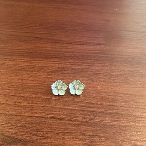 Delicate Mint Green Flower Stud Earrings